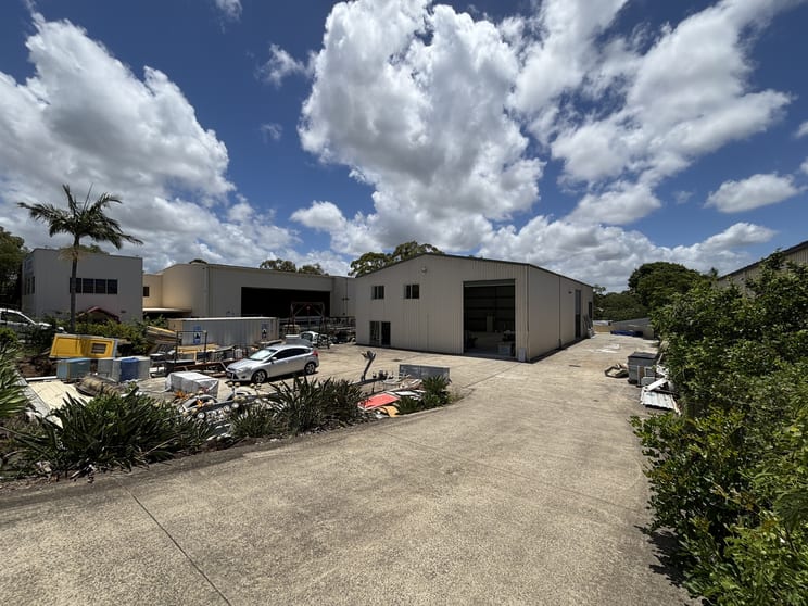 Click to view all images 25 Mercantile Court Molendinar QLD 4214 - Image 2
