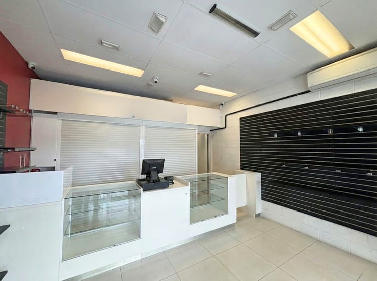 14/2-8 Blundell Boulevard Tweed Heads South NSW 2486 - Image 3