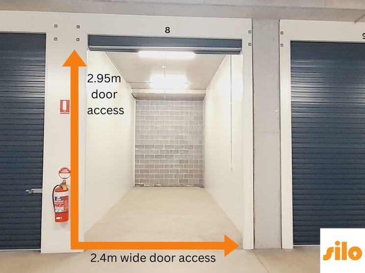 8/13 Warehouse Place Berkeley NSW 2506 - Image 2