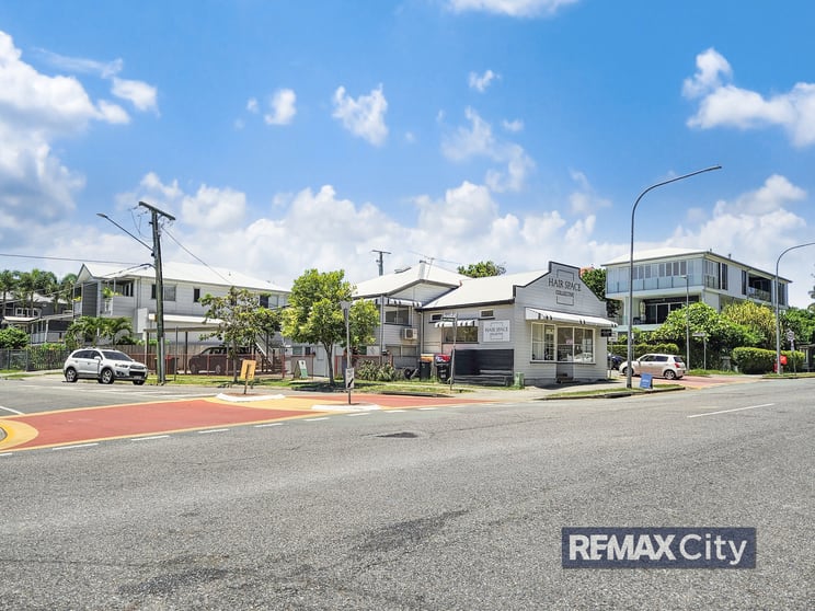 Click to view all images 24B Oxford Street Bulimba QLD 4171 - Image 3
