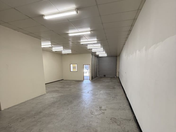 17/151-155 Gladstone Street Fyshwick ACT 2609 - Image 2