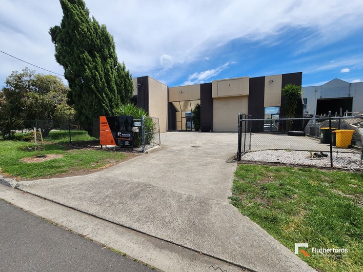 Click to view all images 1/17-25 Kinder Street Campbellfield VIC 3061 - Image 1