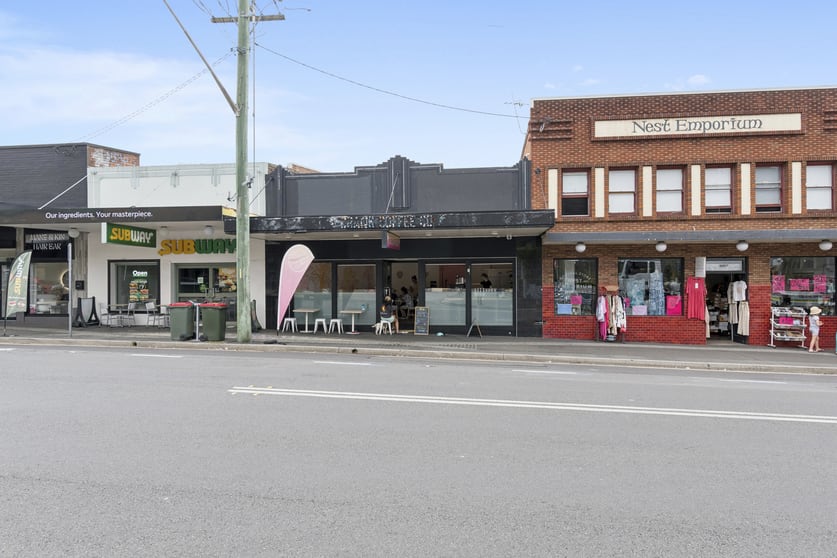 Click to view all images 285 Lawrence Hargrave Drive Thirroul NSW 2515 - Image 3
