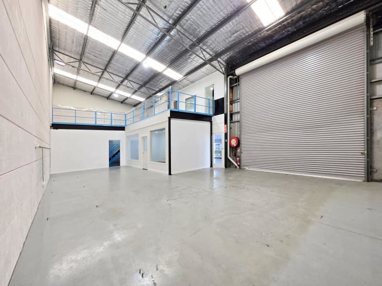 Click to view all images Unit 12/13 Gibbens Road West Gosford NSW 2250 - Image 3