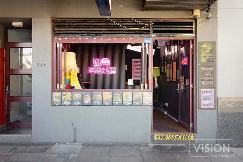 Click to view all images 2/137 Fitzroy Street St Kilda VIC 3182 - Image 2