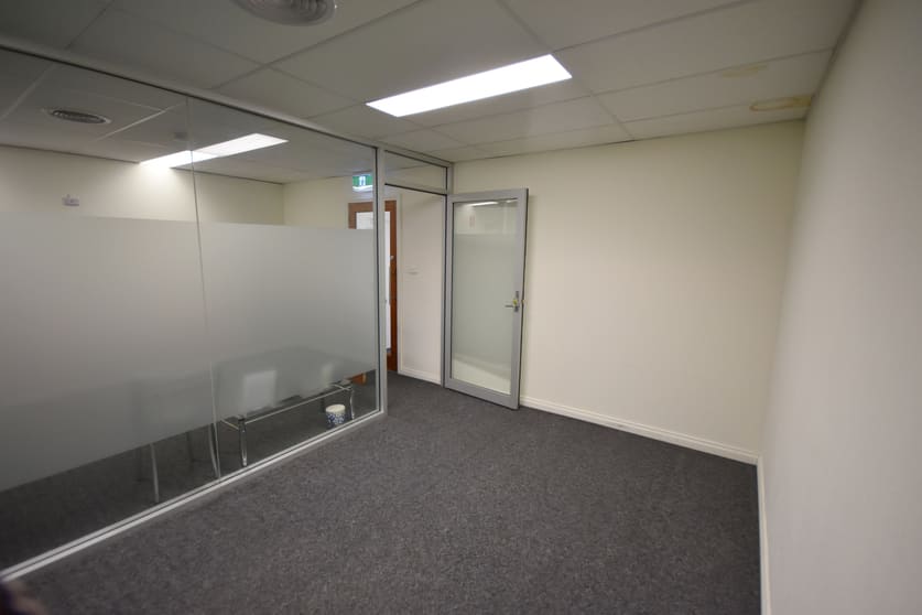 Click to view all images Level 1/561 Olive Street Albury NSW 2640 - Image 2