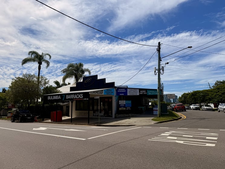 7 Apollo Road Bulimba QLD 4171 - Image 2