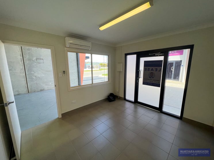 Click to view all images Clontarf QLD 4019 - Image 3
