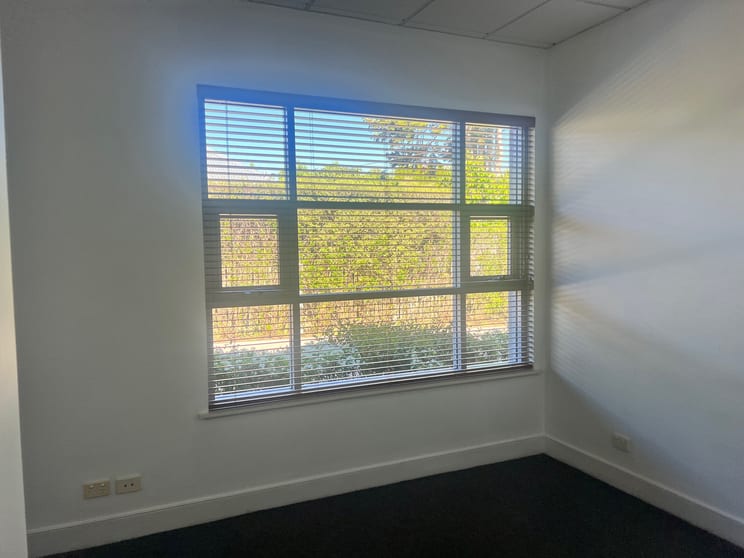 Click to view all images 2/20 Bundaroo Street Bowral NSW 2576 - Image 1