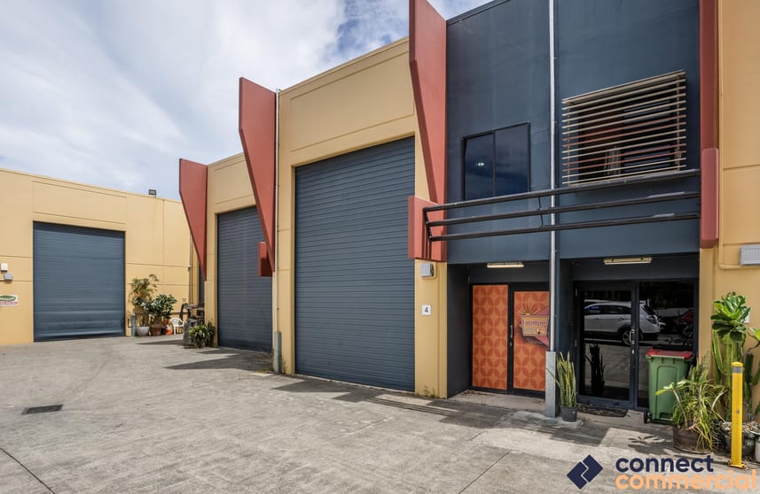 Click to view all images 4/17 Coghill Drive Currumbin Waters QLD 4223 - Image 3