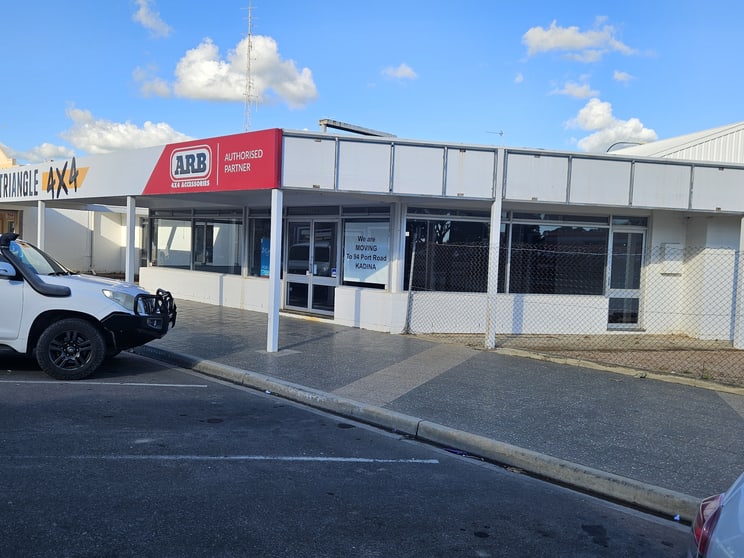 Click to view all images 2-4 Graves Street Kadina SA 5554 - Image 2