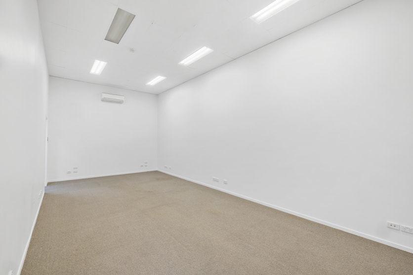 Click to view all images 2/65-71 Currie Street Nambour QLD 4560 - Image 2