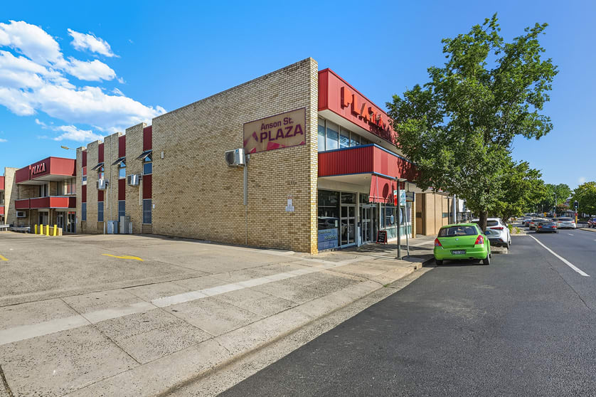 Click to view all images 212 Anson Street Orange NSW 2800 - Image 3