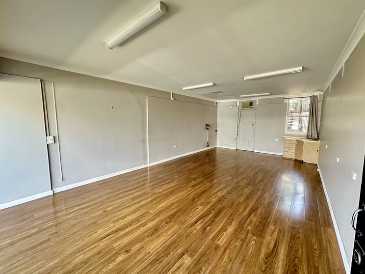 30 Court Street Parkes NSW 2870 - Image 3