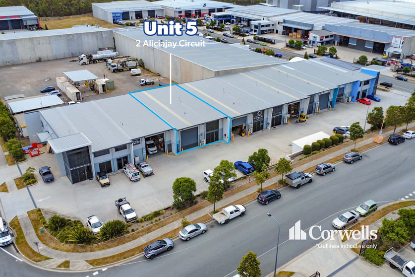 Click to view all images 5/2 Aliciajay Circuit Yatala QLD 4207 - Image 2