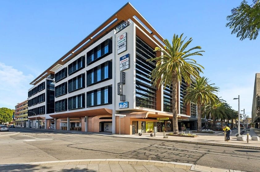 Click to view all images 10 William Street Fremantle WA 6160 - Image 1