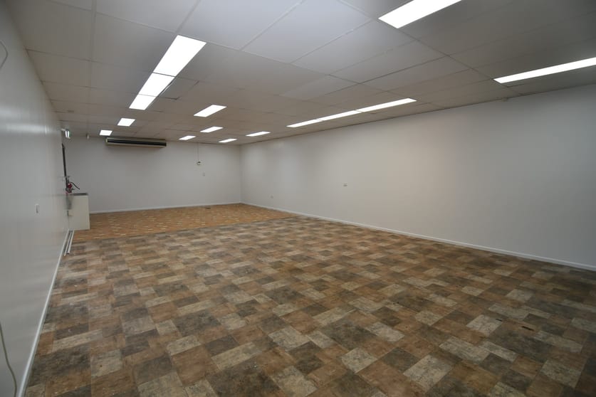 Click to view all images 3A/272C Ross River Road Aitkenvale QLD 4814 - Image 3