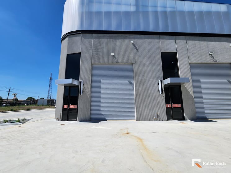Click to view all images 1 Foothill Lane Campbellfield VIC 3061 - Image 2