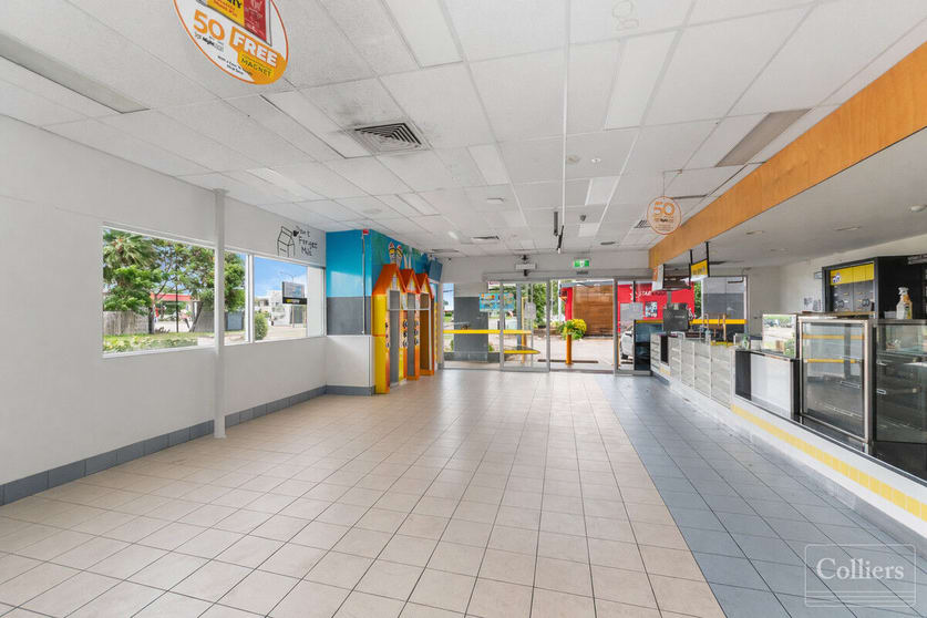Click to view all images 109 Thuringowa Drive Kirwan QLD 4817 - Image 5