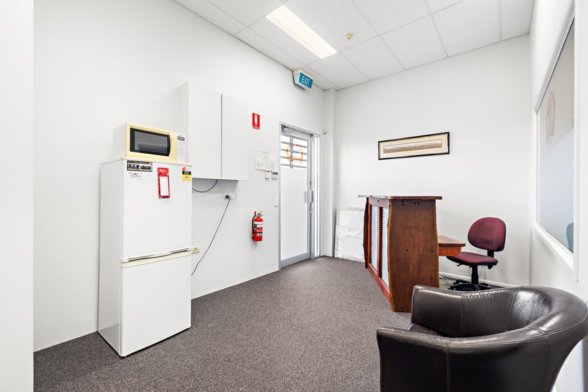 18/2-4 Rickey Street Capalaba QLD 4157 - Image 3