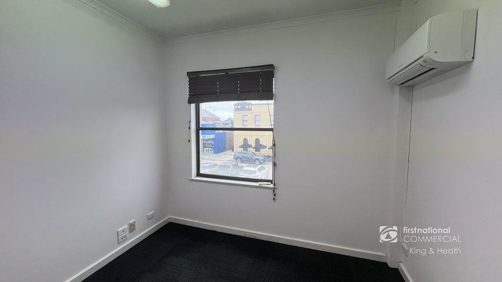 1/26A Bailey Street Bairnsdale VIC 3875 - Image 2