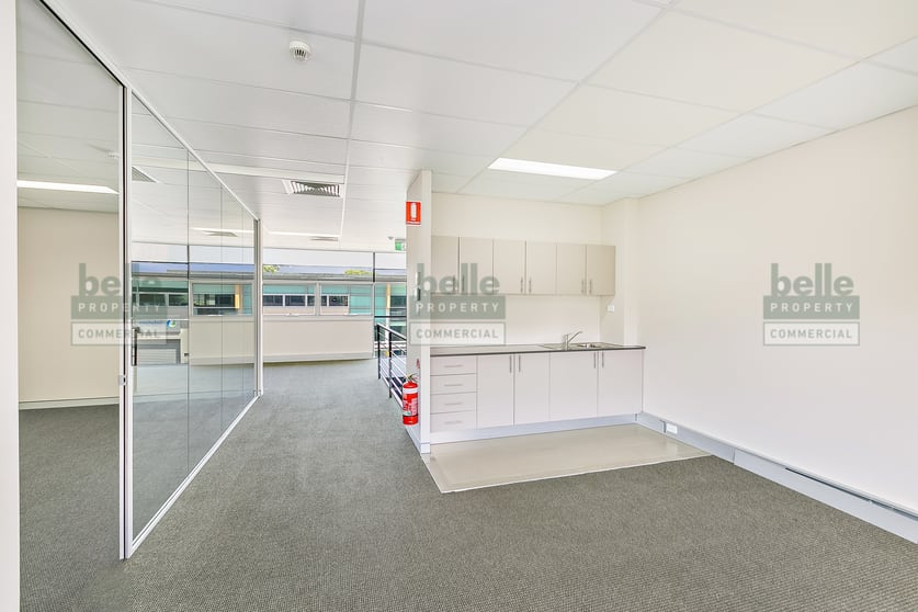 Click to view all images 207/27 Mars Road Lane Cove NSW 2066 - Image 3