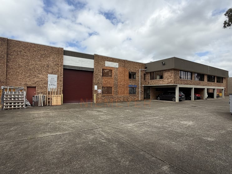 Unit 3/4-16 Alfred Road Chipping Norton NSW 2170 - Image 2