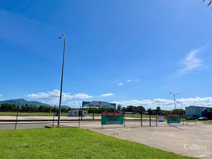 Click to view all images Eastern Land/36 Woolcock Street Hyde Park QLD 4812 - Image 1