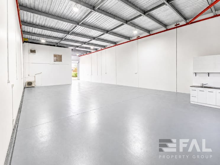 Click to view all images Unit 1/44 Boron Street Sumner QLD 4074 - Image 2