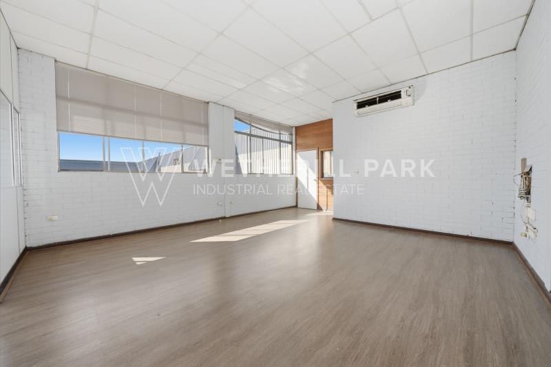 Click to view all images Wetherill Park NSW 2164 - Image 3