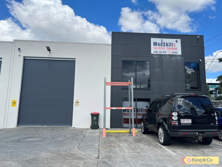 Click to view all images 1/43 Station Avenue Darra QLD 4076 - Image 1