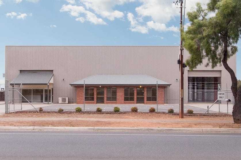 Click to view all images 25 Fenden Road Salisbury Plain SA 5109 - Image 1
