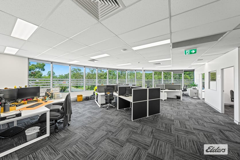 Click to view all images 12/3950 Pacific Highway Loganholme QLD 4129 - Image 1