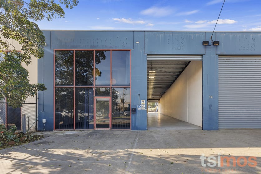 1/14 Brett Drive Carrum Downs VIC 3201 - Image 2