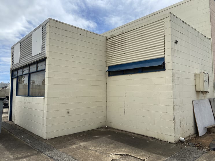 Click to view all images Store A/2-8 Gray Street Kilkenny SA 5009 - Image 2