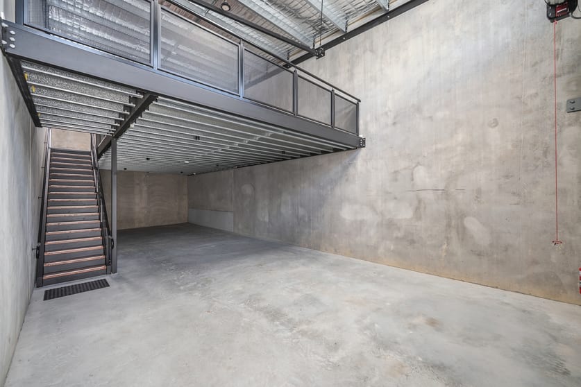 Click to view all images 18/5 Bailey Crescent Southport Southport QLD 4215 - Image 3