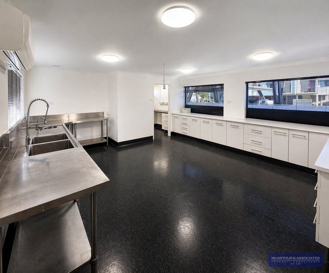 Click to view all images 67 Elphinstone Street Berserker QLD 4701 - Image 3