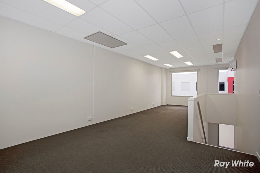 Click to view all images 5/291 Wickham Road Moorabbin VIC 3189 - Image 3