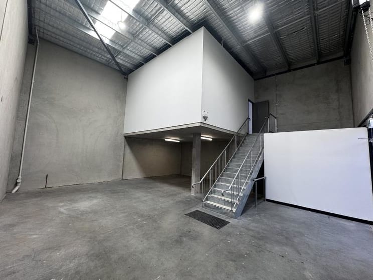 Unit 3/66 Turner Road Smeaton Grange NSW 2567 - Image 3