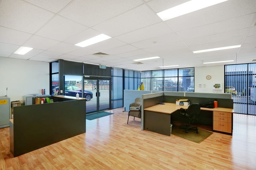 7 Longfellow Court Belmont WA 6104 - Image 3