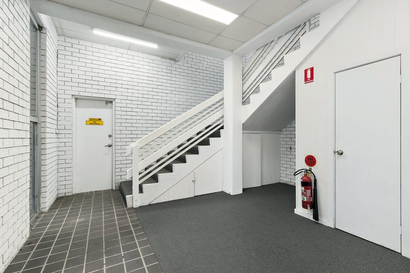 Click to view all images Suite 1/15 North Mall Rutherford NSW 2320 - Image 2