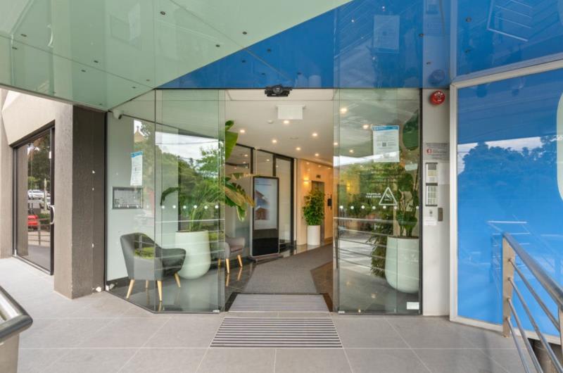 Click to view all images G04/685 Burke Road Camberwell VIC 3124 - Image 2
