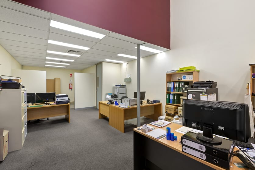 109 Whitehorse Road Blackburn VIC 3130 - Image 2