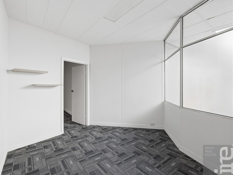 Click to view all images Suite 4C/21-23 Reid Street Wangaratta VIC 3677 - Image 3