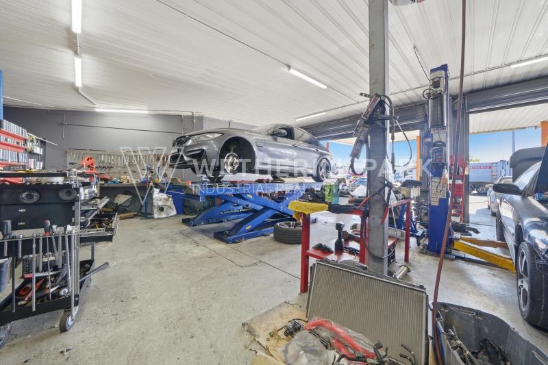 Click to view all images Smithfield NSW 2164 - Image 3