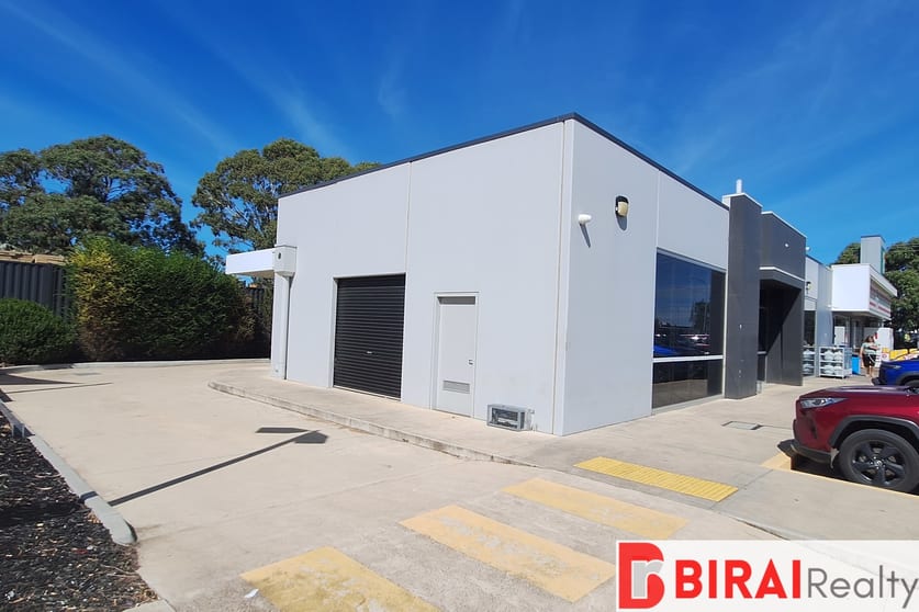 Click to view all images 2/122 High Street Melton VIC 3337 - Image 3