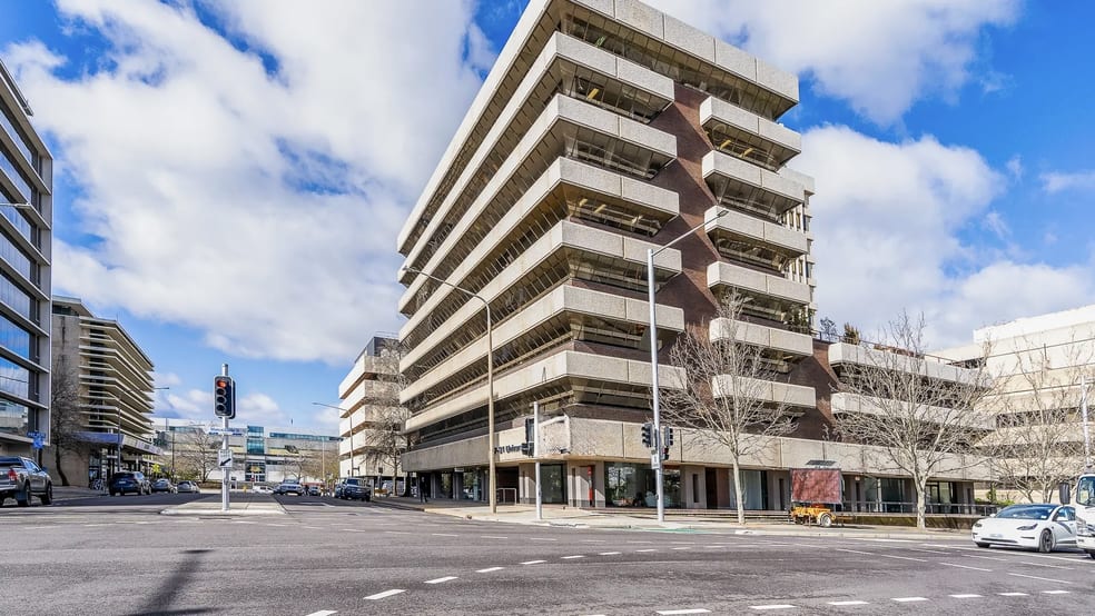 17-21 University Avenue City ACT 2601 - Image 1