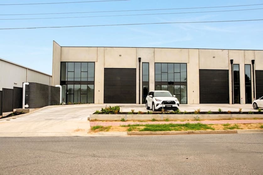 4&5/9-15 Arcoona Road Salisbury Plain SA 5109 - Image 1