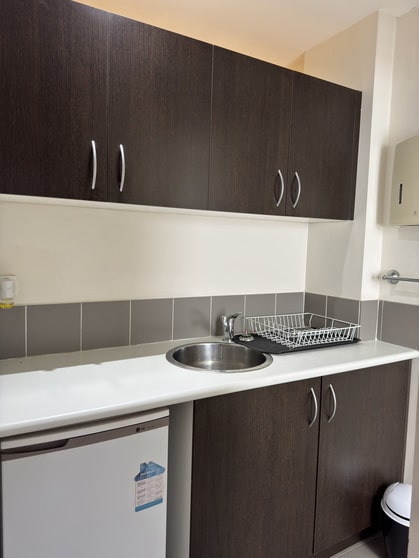 Click to view all images 462 King Georges Road Beverly Hills NSW 2209 - Image 2