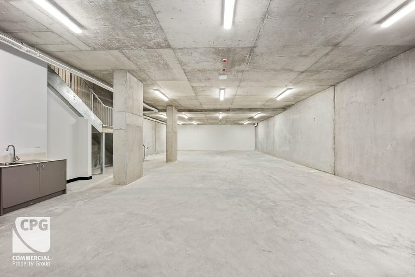 Click to view all images W4/38 Cawarra Road Caringbah NSW 2229 - Image 1